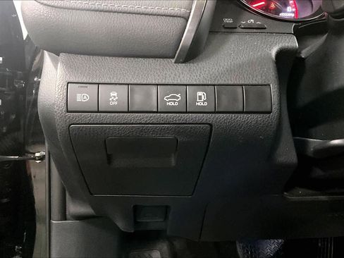Used 2024 Toyota Camry XSE FWD image 35