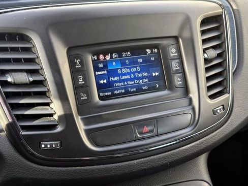 Used 2016 Chrysler 200 S w/ Comfort Group image 25