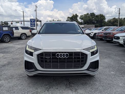 Used 2023 Audi Q8 Premium Plus w/ Premium Plus Package AWD/4WD image 9