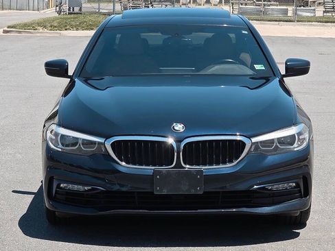 Used 2017 BMW 530i xDrive AWD/4WD image 12