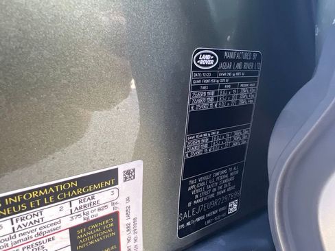 Used 2024 Land Rover Defender 110 S AWD/4WD image 59