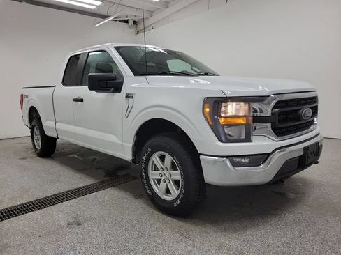 Used 2023 Ford F150 XLT w/ Trailer Tow Package AWD/4WD image 2