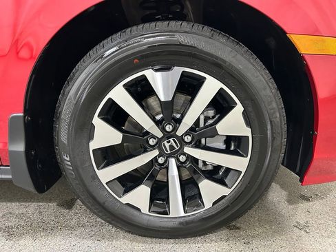 Used 2026 Honda Odyssey EX-L image 11