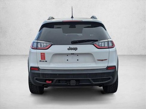 Used 2019 Jeep Cherokee Trailhawk image 7