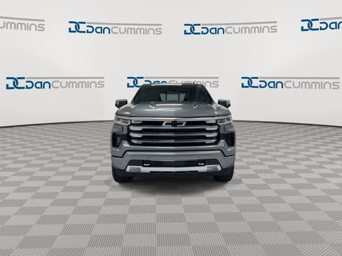 New 2026 Chevrolet Silverado 1500 High Country w/ Technology Package AWD/4WD image 3