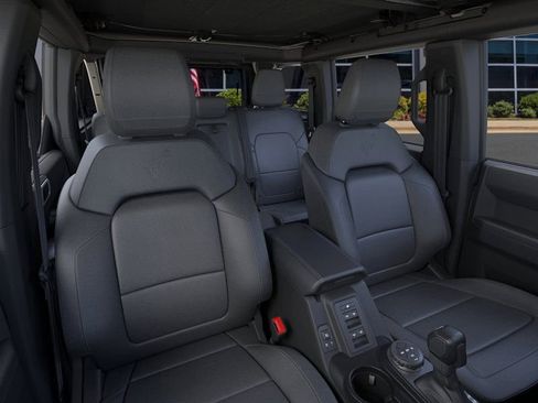 New 2025 Ford Bronco Outer Banks AWD/4WD image 10
