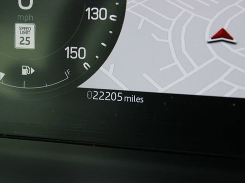 Used 2024 Land Rover Defender 130 X-Dynamic SE AWD/4WD image 12