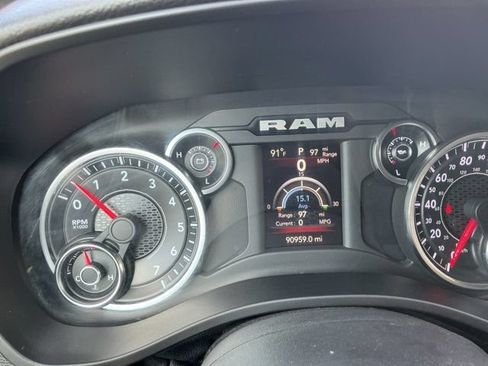 Used 2019 RAM 1500 Big Horn AWD/4WD image 25