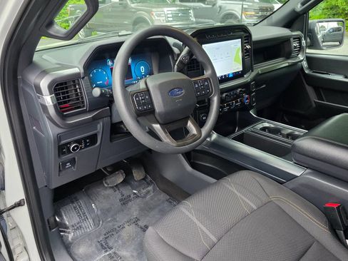Used 2024 Ford F150 STX RWD image 12