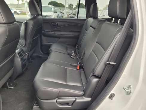 Certified 2022 Honda Passport EX-L image 13