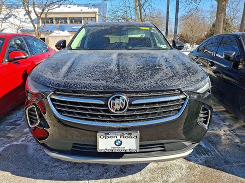 Used 2023 Buick Envision Essence image 2