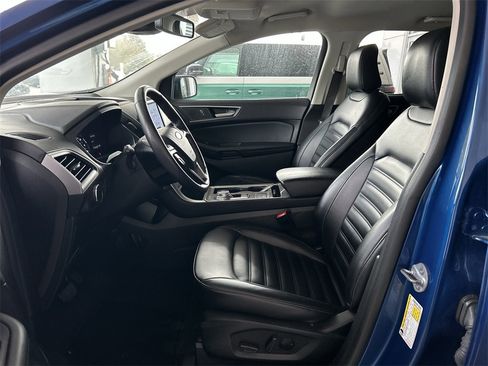 Used 2023 Ford Edge SEL image 10