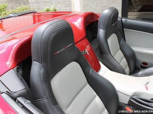 Used 2011 Chevrolet Corvette Grand Sport w/ Preferred Equipment Group RWD image 28