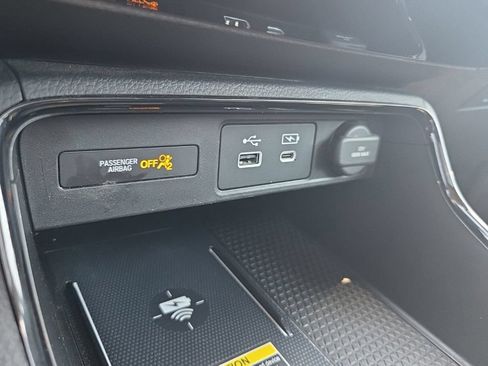 Used 2025 Honda CR-V EX-L image 45