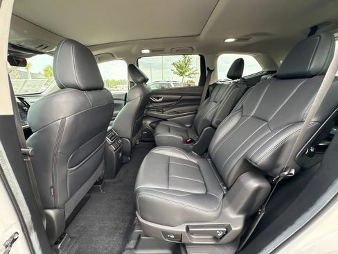 Certified 2024 Subaru Ascent Limited w/ Technology Package AWD/4WD image 17