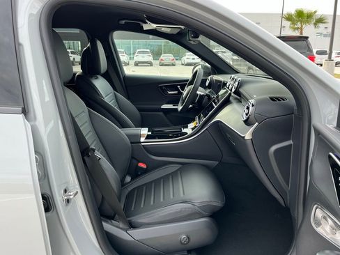 New 2026 Mercedes-Benz GLC 300 GLC 300 image 22