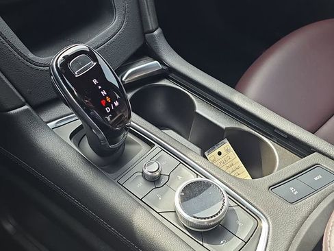 Certified 2024 Cadillac XT6 Premium Luxury w/ Technology Package image 16