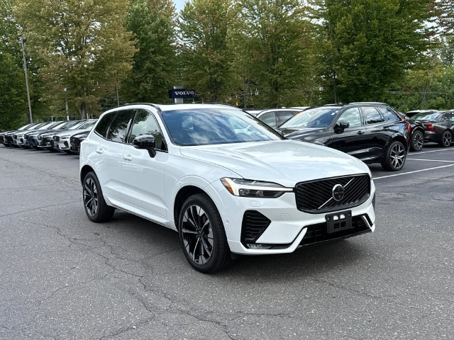 Certified 2026 Volvo XC60 B5 Plus AWD/4WD image 5