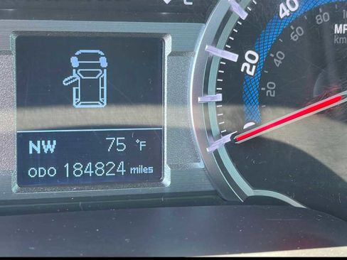 Used 2019 Toyota 4Runner TRD Pro AWD/4WD image 6