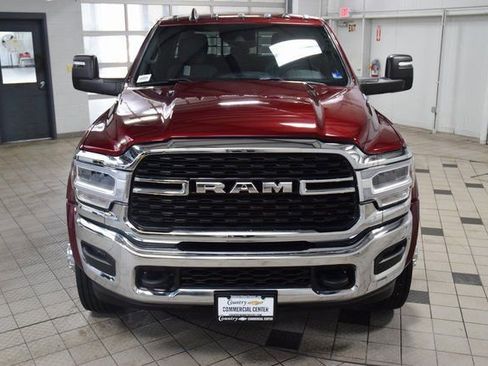 Used 2024 RAM 4500 SLT w/ Quick Order Package 2YG SLT AWD/4WD image 2