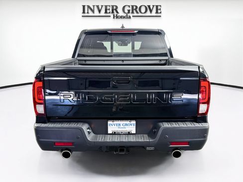 Certified 2024 Honda Ridgeline Black Edition image 6