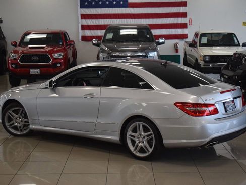 Used 2011 Mercedes-Benz E 550 Coupe image 17