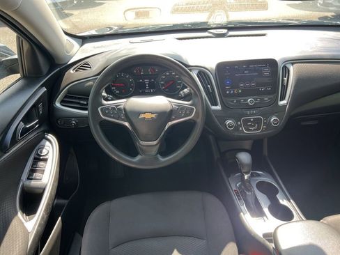 Used 2024 Chevrolet Malibu LS image 18