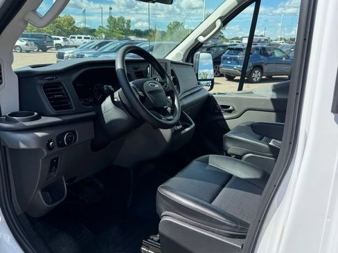 Used 2024 Ford Transit 350 XL AWD/4WD image 17