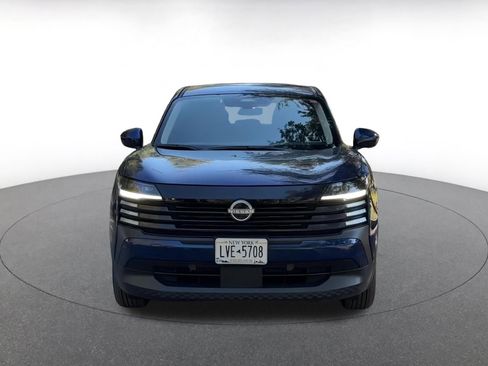 Used 2025 Nissan Kicks SV image 4