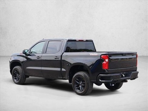 Used 2021 Chevrolet Silverado 1500 Custom Trail Boss w/ Midnight Edition AWD/4WD image 8