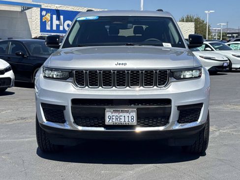 Used 2023 Jeep Grand Cherokee L Laredo RWD image 8