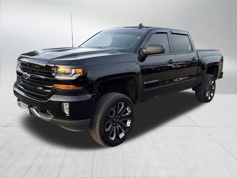Used 2017 Chevrolet Silverado 1500 LT w/ All Star Edition image 3