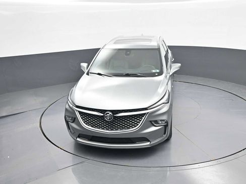 Used 2024 Buick Enclave Avenir AWD/4WD image 35