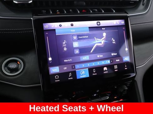 Used 2025 Jeep Grand Cherokee L Limited w/ Trailer Tow Package AWD/4WD image 4