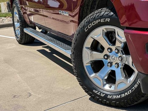 Used 2022 RAM 1500 Lone Star AWD/4WD image 9