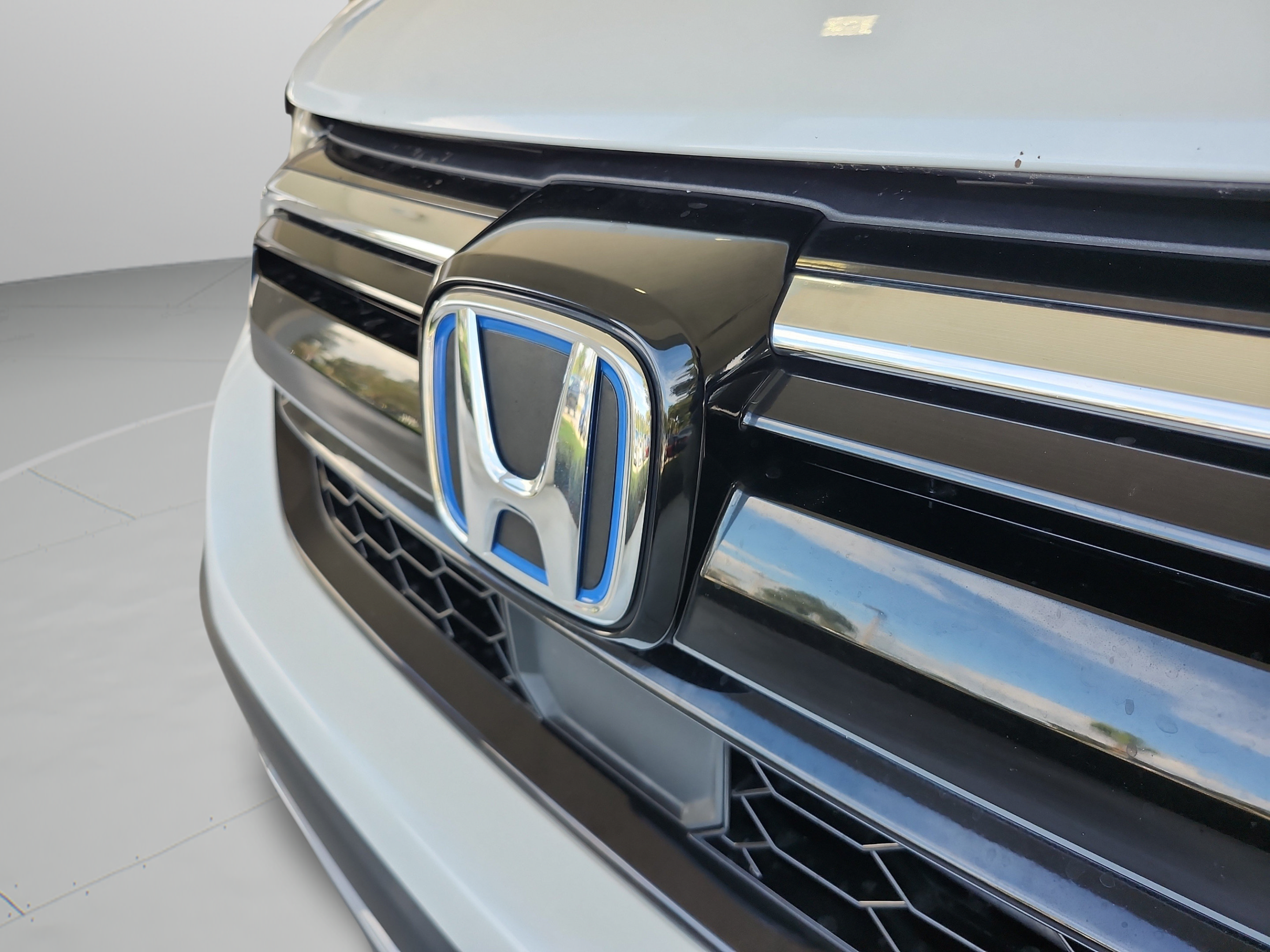 Certified 2020 Honda CR-V Touring image 24