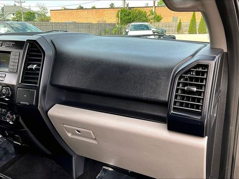 Used 2016 Ford F150 XL w/ Equipment Group 101A Mid AWD/4WD image 23