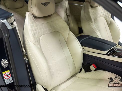 Used 2022 Bentley Continental GT Speed image 27