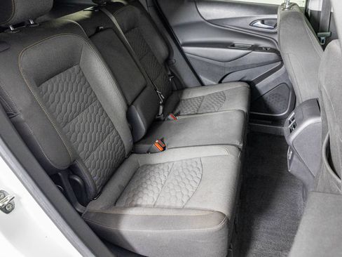 Used 2021 Chevrolet Equinox LT w/ LPO, Cargo Package AWD/4WD image 33