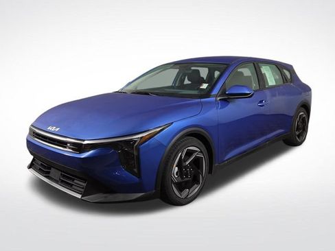 Certified 2026 Kia K4 EX FWD image 2