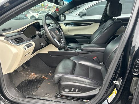 Used 2013 Cadillac XTS Platinum AWD/4WD image 8