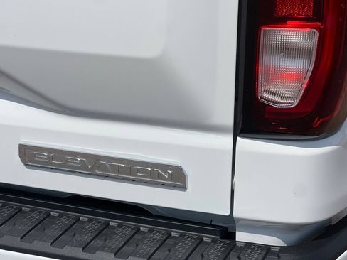 New 2026 GMC Sierra 1500 Elevation w/ Elevation Select Package AWD/4WD image 21