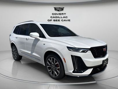 New 2025 Cadillac XT6 Sport w/ Technology Package