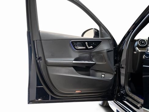 Used 2023 Mercedes-Benz C 300 4MATIC Sedan w/ AMG Line w/ Night Package image 54