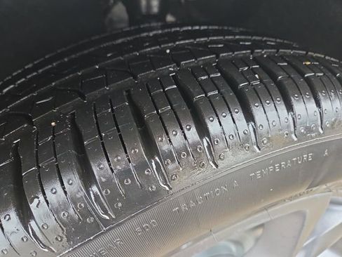 New 2026 Chrysler Pacifica Select image 41