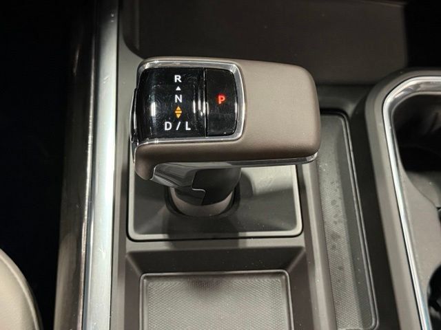 Used 2025 Chevrolet Silverado 1500 LTZ w/ LTZ Premium Package AWD/4WD image 27