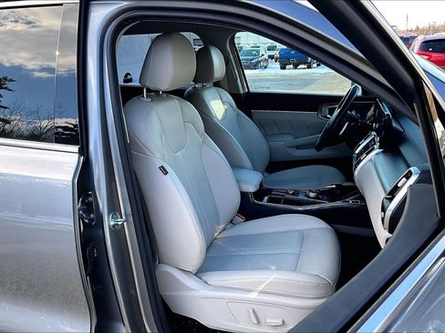 Used 2022 Kia Sorento SX image 7