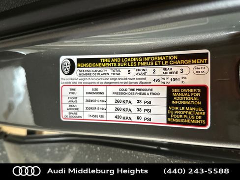 New 2025 Audi Q3 2.0T Premium image 32