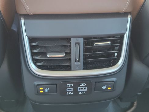 Used 2024 Subaru Legacy Touring XT image 29