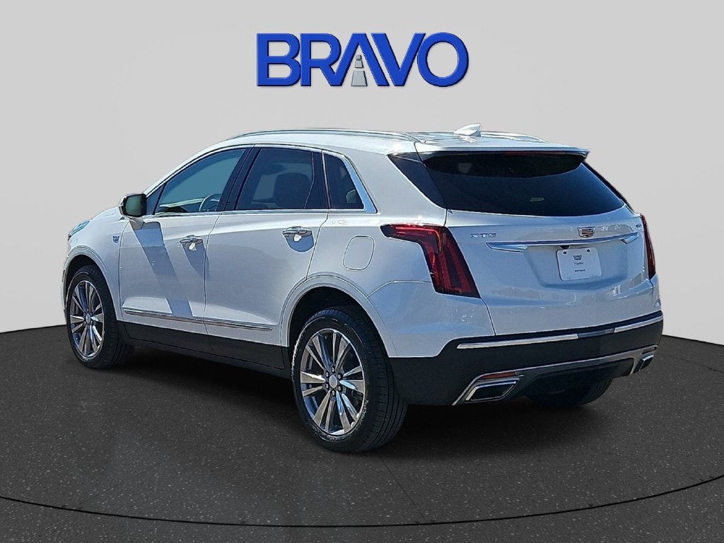 Used 2024 Cadillac XT5 Premium Luxury FWD image 3